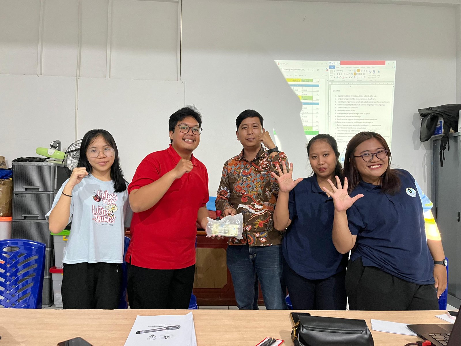 Laporan PertanggungJawaban Panitia LKPL