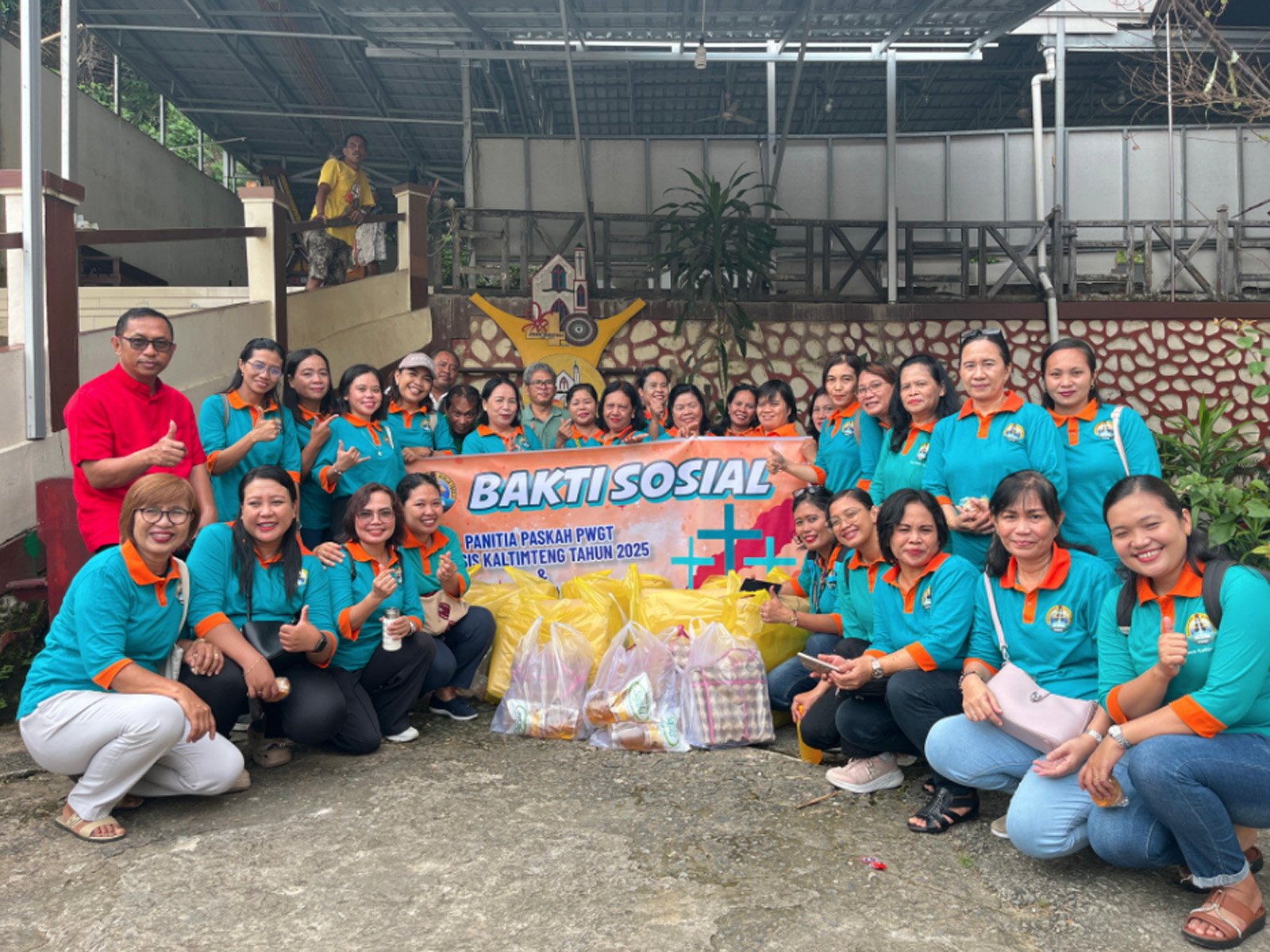 Bakti Sosial PWGT Klasis Kaltimteng