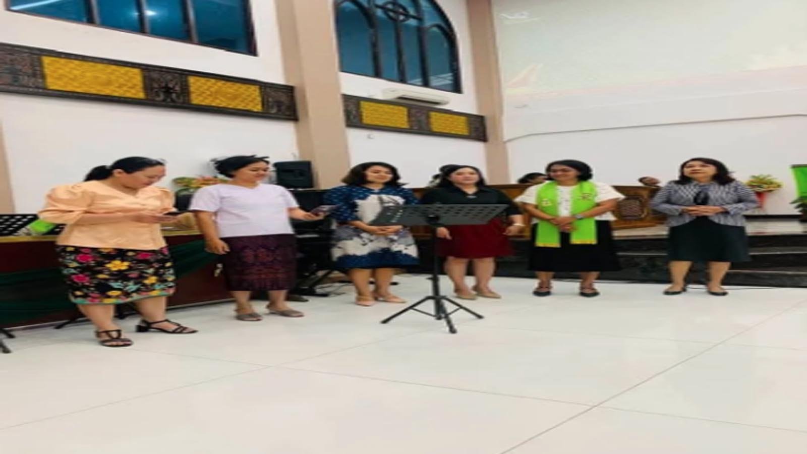Pelayanan Pujian Vokal Grup PWGT 