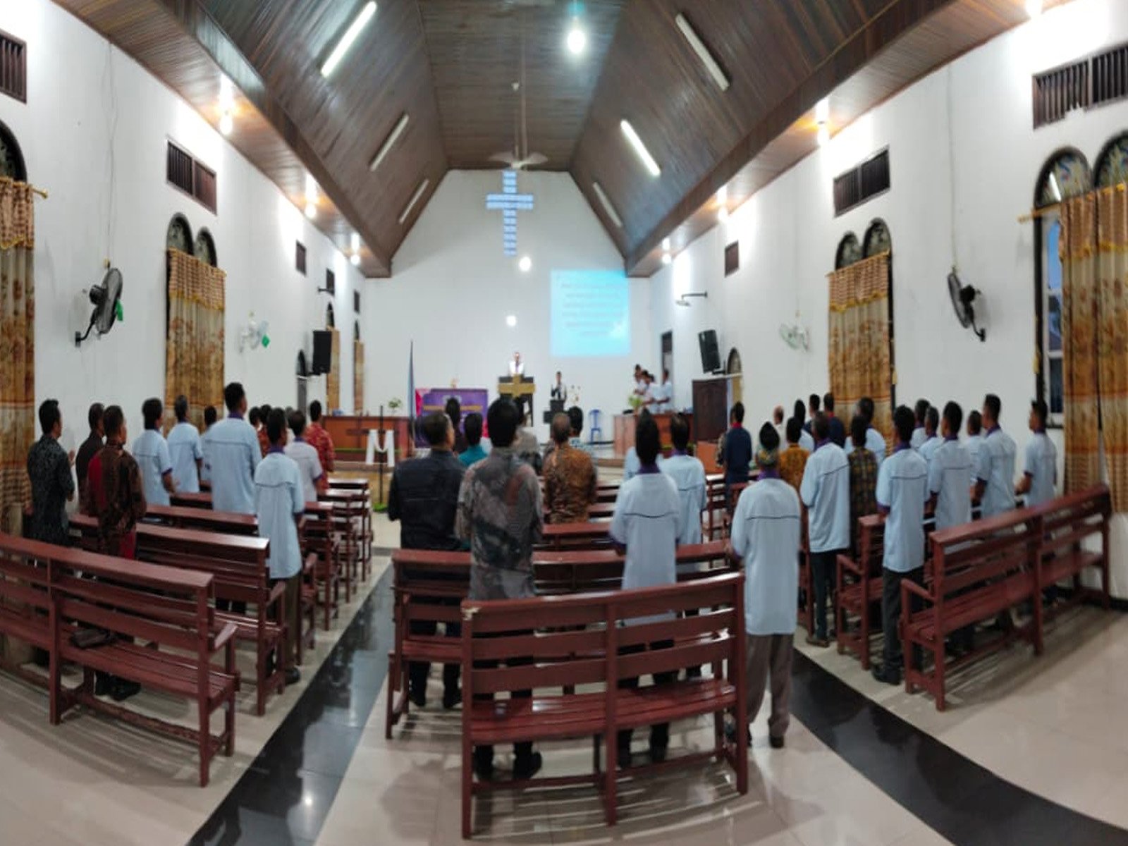 Ibadah Gabungan PKBGT Klasis Kaltimteng